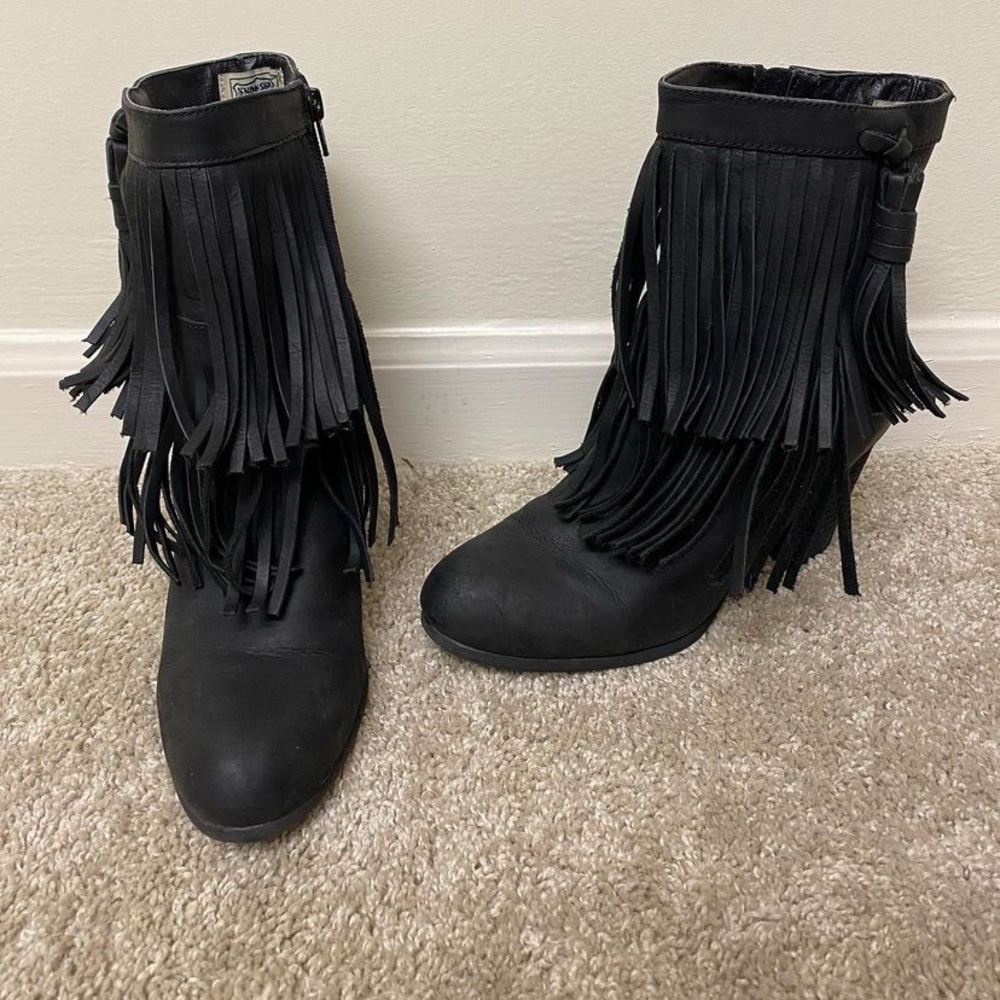 Lucky Brand Leather Fringe Boots
